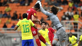 Momen Suporter Brasil Berubah Dukung Iran di Piala Dunia U-17