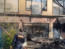 Tak Dipinjami Sertifikat Tanah, Anak Tiri Bakar Ruko di Buleleng Kemudian