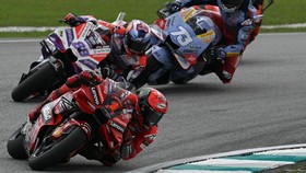 Hasil Practice MotoGP Qatar: Martin dan Bagnaia Sama-sama Kesulitan