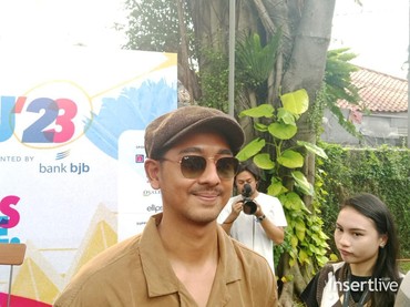 Ikut Tepok Bulu 2023, Arya Saloka Bertanding Bulu Tangkis Sejak SD