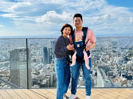 7 Potret Mesranya Greysia Polii dan Suami Liburan di Jepang, Baby Jessia Bikin Salfok