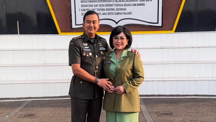 Joy Tobing dan Suami