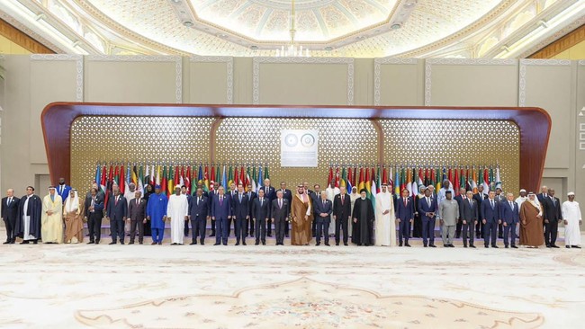 OKI dan Liga Negara Arab menggelar KTT luar biasa membahas agresi Israel ke Palestina. Berikut beberapa poin hasil pertemuan tersebut.