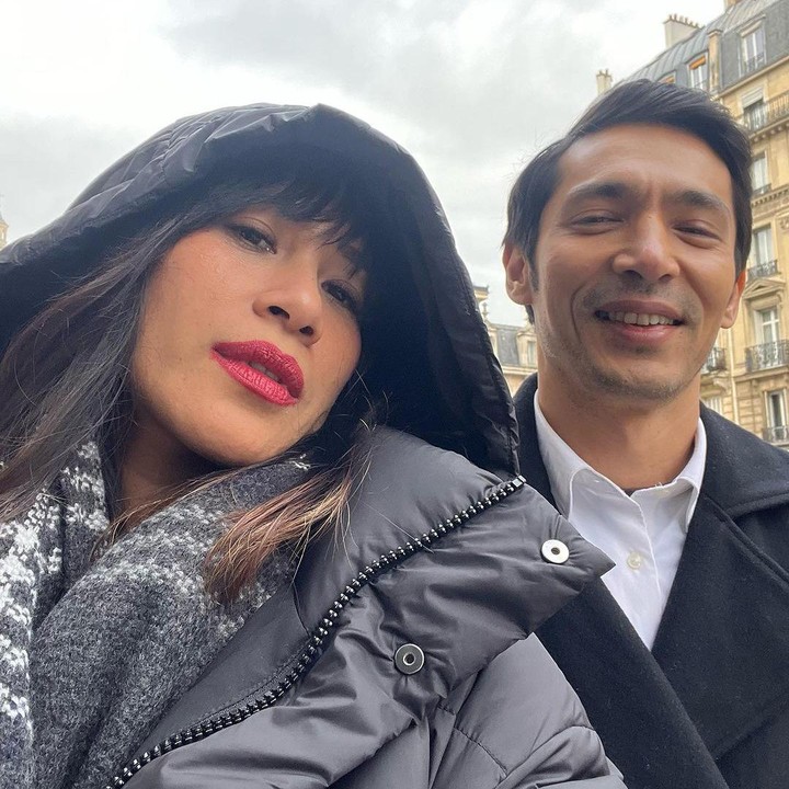 <p>Selama ini, Abimana selalu didampingi sang istri. Tak heran, ini karena Inong memang dipilih oleh sang aktor menjadi manajer pribadinya, Bunda. (Foto: Instagram @inong_ayu)<br /><br /><br /></p>