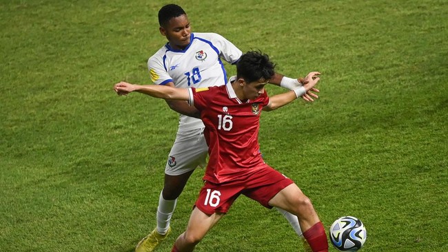 Psikolog Timnas Indonesia U-17 Afif Kurniawan mengecam sikap netizen yang melakukan bully terhadap pemain-pemain Timnas U-17 di Piala Dunia U-17 2023.