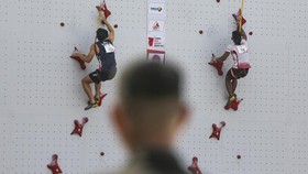 Panjat Tebing Kawinkan 2 Emas Speed Putra Putri SEA Games