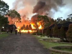 Kebakaran Hanguskan 23 Penginapan di Emte Resort Highland Ciwidey