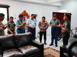 Panglima TNI-Kapolri Antar Jenderal Agus Fit And Proper Test di DPR