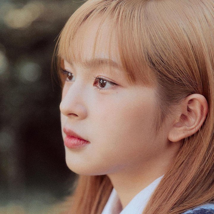 <p>Chiquita yang merupakan kelahiran 2009 ini, tergabung menjadi bagian dari YG Entertainment sejak 2021 lalu. Meskipun tergolong baru, namanya langsung menjadi sorotan netizen, lho Bunda. (Foto: Instagram @babymonster_ygofficial)</p>