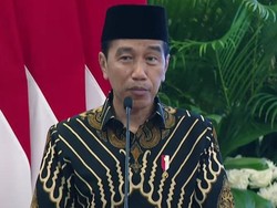 Jokowi: Guru Bukan Lagi Sekadar Orang yang Digugu, Tapi Penentu Peradaban