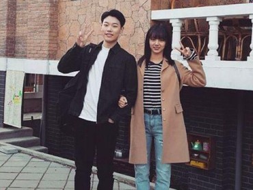 Berawal dari Cinlok, Kisah Percintaan Artis Korea yang Lebih Dramatis dari Drakor