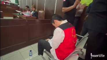 img-title Pelaku Penyebar Video Syur Mirip Rebecca Klopper Divonis 3 Tahun Penjara