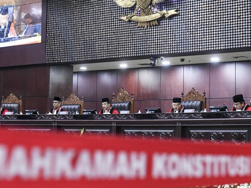 MK Tolak Uji Materi Syarat Capres-Cawapres Minimal Sarjana