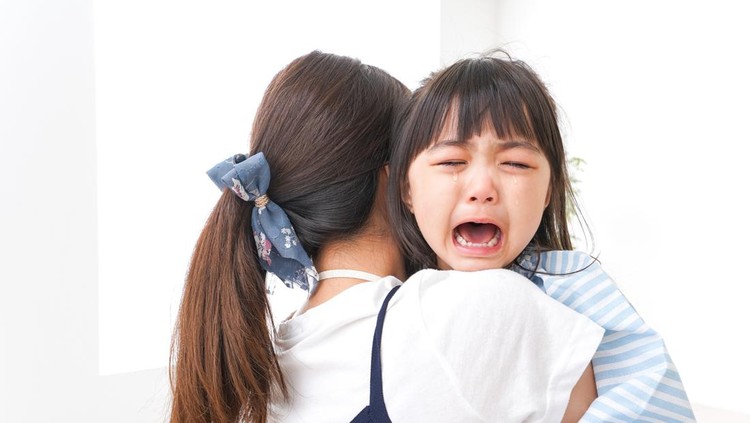 7 Cara Mengatasi Emosi Anak yang Meledak-ledak di Usia 4 Tahun 7 Cara Mengatasi Emosi Anak yang Meledak-ledak di Usia 4 Tahun