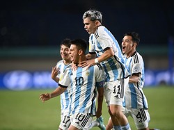 Hasil Piala Dunia U-17 2023: Echeverri Hat-trick, Argentina Sikat Brasil 3-0