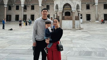 NIKITA WILLY SEMPAT KEGUGURAN ANAK KEDUA
