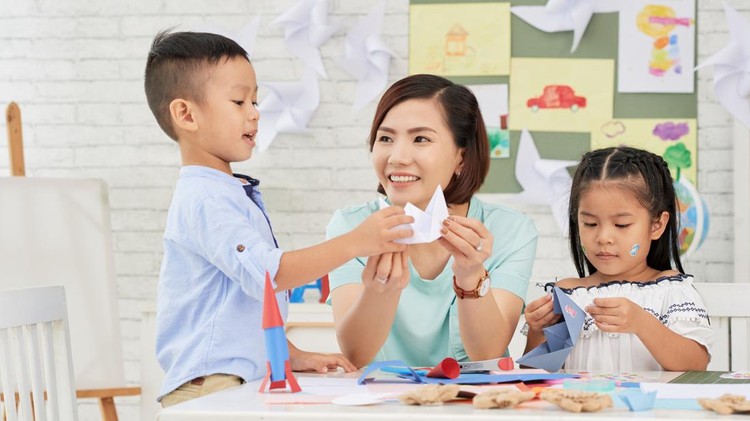 Ilustrasi Daycare dan Preschool Ilustrasi Daycare dan Preschool