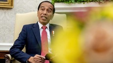 Jokowi Batal Hadiri Penyematan Satyalencana Gibran-Bobby di Surabaya