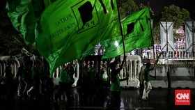 FOTO: Momen Pengamanan Pengundian Nomor Urut Paslon Pilpres 2024