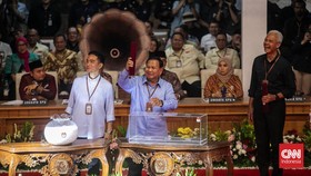 Prabowo Teriak Merdeka di Deklarasi Pemilu Damai, Ungkit Suara Rakyat