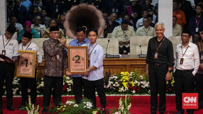 Sekretaris TKN Prabowo-Gibran, Nusron Wahid mengatakan nomor 2 juga merupakan simbol rekonsiliasi yang diusung Koalisi Indonesia Maju.