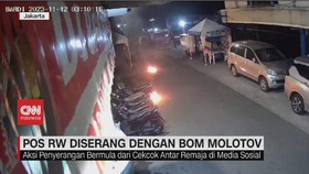 VIDEO: Pos RW Diserang Dengan Bom Molotov