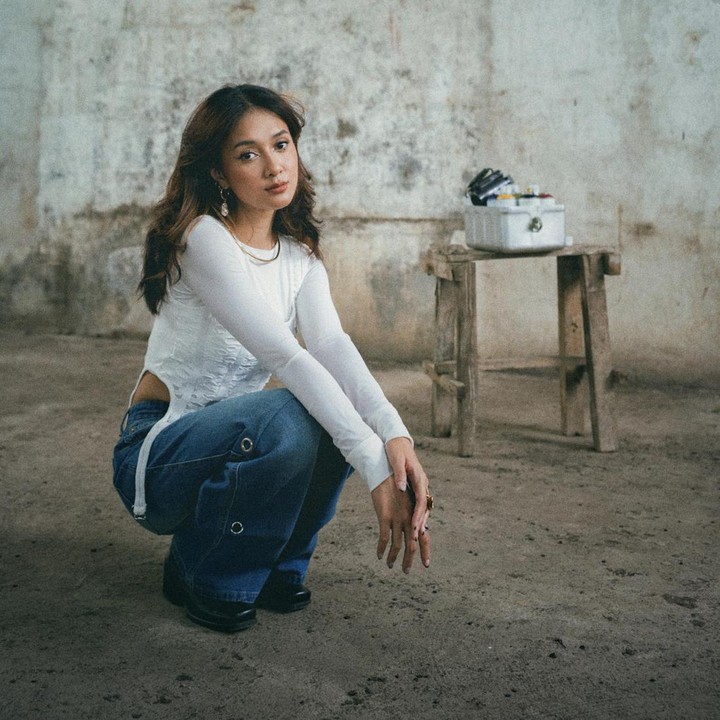 <p>Rahmania Astrini merupakan salah satu penyanyi ternama di Tanah Air, Bunda. Ia lahir pada 4 Juli 2001 di Massachusetts, Amerika Serikat (AS). (Foto: Instagram @rahmaniaastrini)<br /><br /><br /></p>