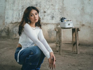 Lirik Lagu Back 2 You - Rahmania Astrini