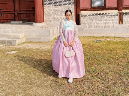 5 Potret Anggun Artis Indonesia Pakai Hanbok Korea, Terbaru Ada Raisa Bun