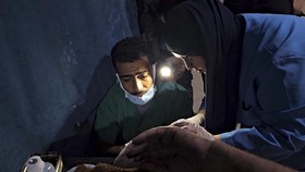 Lantai 1 RS Indonesia Gaza Hancur Total Gegara Bombardir Tank Israel