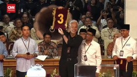 TPN Kalem Elektabilitas Ganjar-Mahfud Anjlok: Masih Ada Waktu