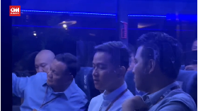 VIDEO: Ambil No Urut Pilpres 2024, Prabowo-Gibran Kenakan Kemeja Biru