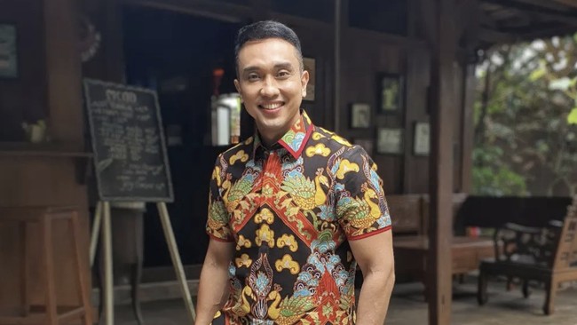Juru Bicara Tim Pemenangan Nasional (TPN) Ganjar-Mahfud, Aiman Witjaksono absen dalam agenda klarifikasi terkait laporan soal pernyataan aparat tidak netral.