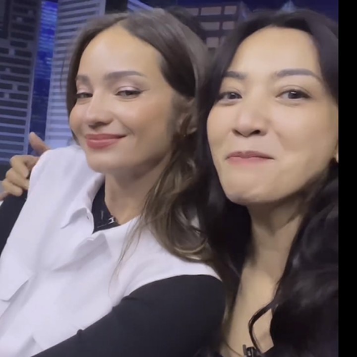 <p>Momen pertemuan Enzy dan para sahabatnya, seperti Hesti, juga dibagikan di media sosial. (Foto: Instagram @hestipurwadinata)<br /><br /><br /></p>