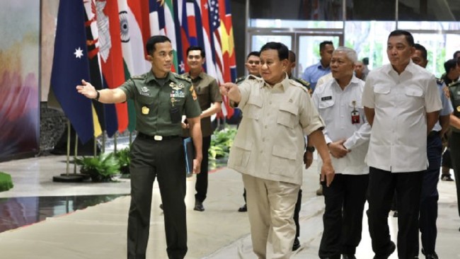 Indonesia melalui Kemenhan menjadi ketua dalam pelaksanaan puncak 17th Asean Defence Ministers' Meeting and 10th Asean Defence Ministers' Meeting-Plus.