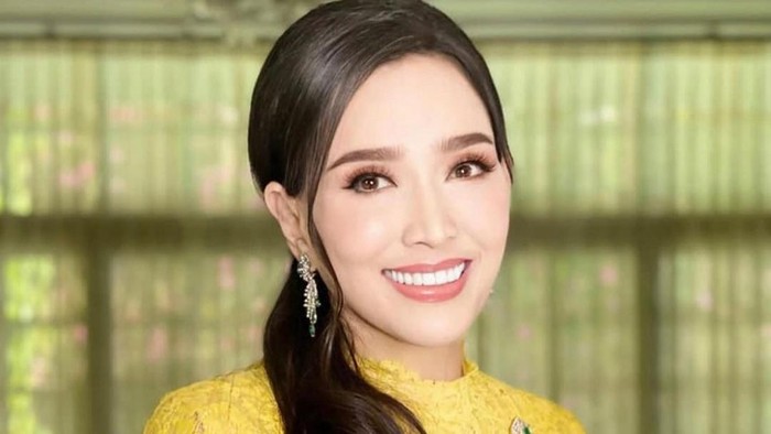 Usia 76 Rasa 30, Rahasia Awet Muda Miss Universe Pertama Bukan Operasi Plastik!