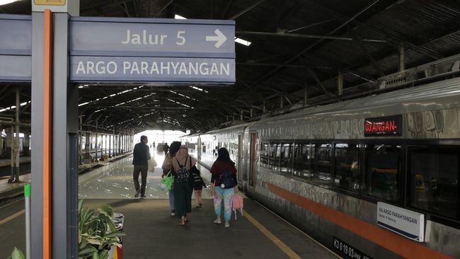 KAI Setop Layanan KA Argo Parahyangan, Apa Alasannya?