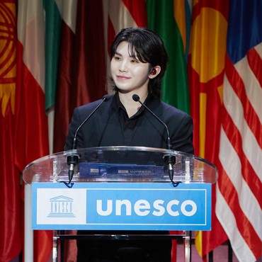 Isi Pidato Woozi SEVENTEEN di UNESCO Youth Forum yang Bikin Carat Terharu