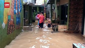 VIDEO: Ada Sodetan Ciliwung, Kawasan Kebon Pala Tetap Banjir