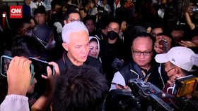 VIDEO: Ganjar-Mahfud Nomor Urut 3: Salam Metal