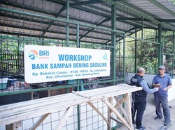 BRI Peduli-Yayasan Bening Saguling Ajak Warga Olah Sampah Sungai Citarum