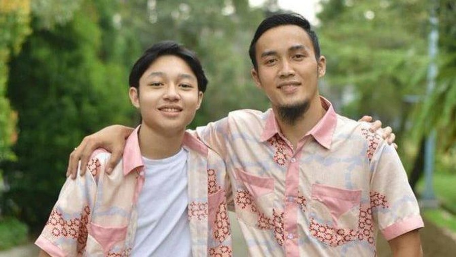 Gunawan Dwi Cahyo dan Kiesha Alvaro Gunawan Dwi Cahyo dan Kiesha Alvaro