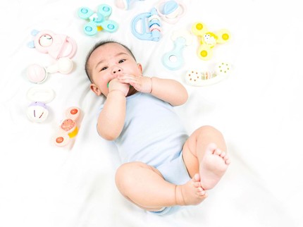 450 Nama Bayi Awalan Hurut G & Artinya untuk Anak Laki-laki & Perempuan