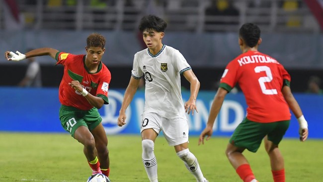 Pelatih Indra Sjafri total mencoret 10 pemain sebelum menetapkan 23 pemain Timnas Indonesia U-19 untuk tampil di Piala AFF U-19 2024.