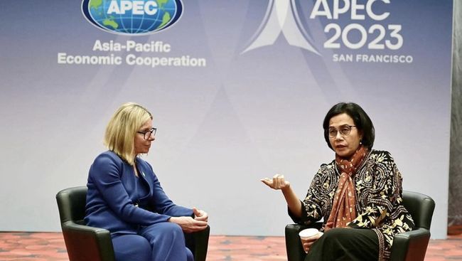 Sri Mulyani Bertemu Pejabat Tinggi Bank Dunia di APEC