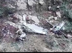 Detik-detik Pesawat Latih TNI AU Super Tucano Jatuh di Pasuruan