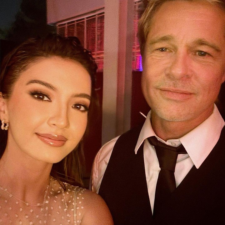 <p>Banyak netizen yang merasa iri dengan Raline Shah karena bisa berpose bersama artis-artis dunia nih, Bunda. Mereka bahkan ada yang berkomentar nyeleneh yang meminta salah satu artis dibawa pulang ke Indonesia, Bunda. (Foto: Instagram: @ralineshah)</p>