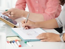 5 Contoh Undangan Pengambilan Raport Semester Genap, Bapak-Ibu Guru Cek!