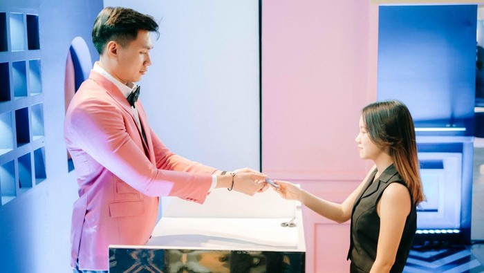 Rayakan 10 Tahun Berdiri, Adelle Jewellery Berikan Pengalaman Mewah Melalui Adelle Hotel di Plaza Indonesia