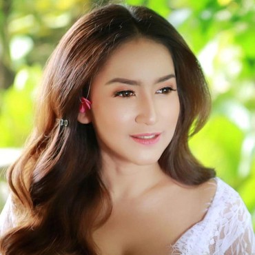 14 Tahun Menjanda, Risma Nilawati Eks Ferry Maryadi: Susah Jatuh Cinta